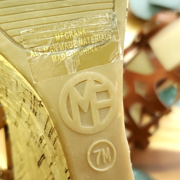 Marc Fisher Cork Heel Wedges | Size 7M - Picture 5 of 6